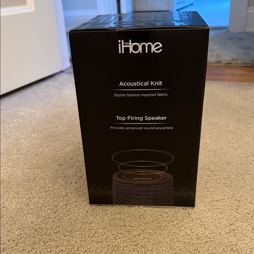 iHome Black Bluetooth Speaker - Picture 4 of 5